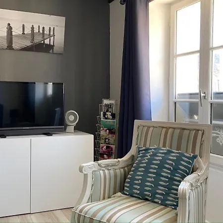 Apartment Granville, 1 Piece, 2 Personnes - Fr-1-361-365 Granville